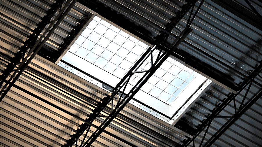 sol-steelconstruction-quickframes-applications-commercial-skylights.png